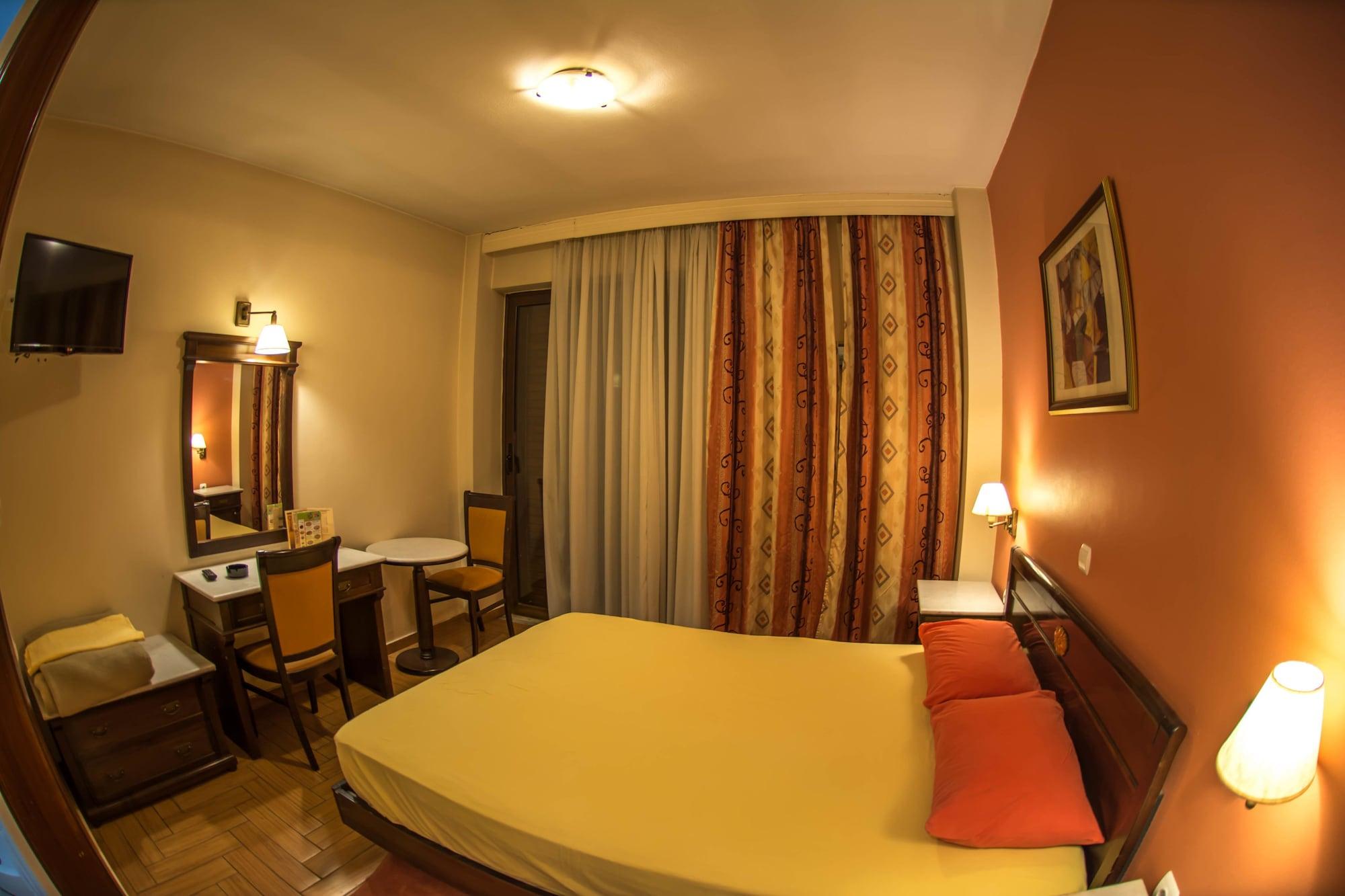 Hotel Chris Athena Bagian luar foto